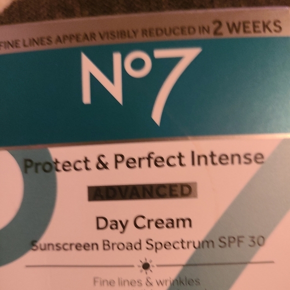 No7 Other - No7 protect perfect intense advanced day cream spf 30 1.7 oz Hp🔥🔥🔥